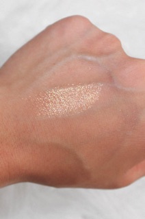 Bột highlight Artist Couture màu Conceited