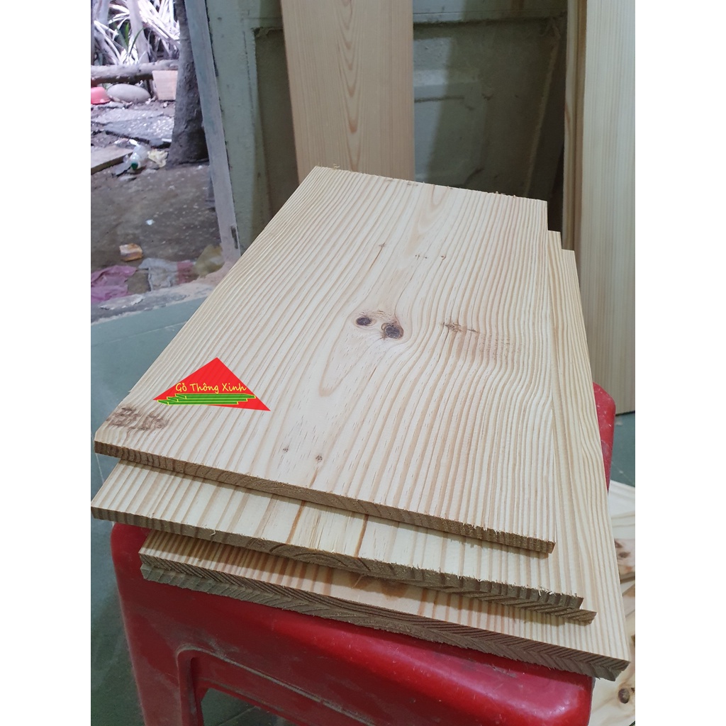 Gỗ thông tấm rộng 24cm, dài 40cm, dày 1cm đã bào láng đẹp 4 mặt phù hợp trang trí, làm loa bluetooth, ốp tường