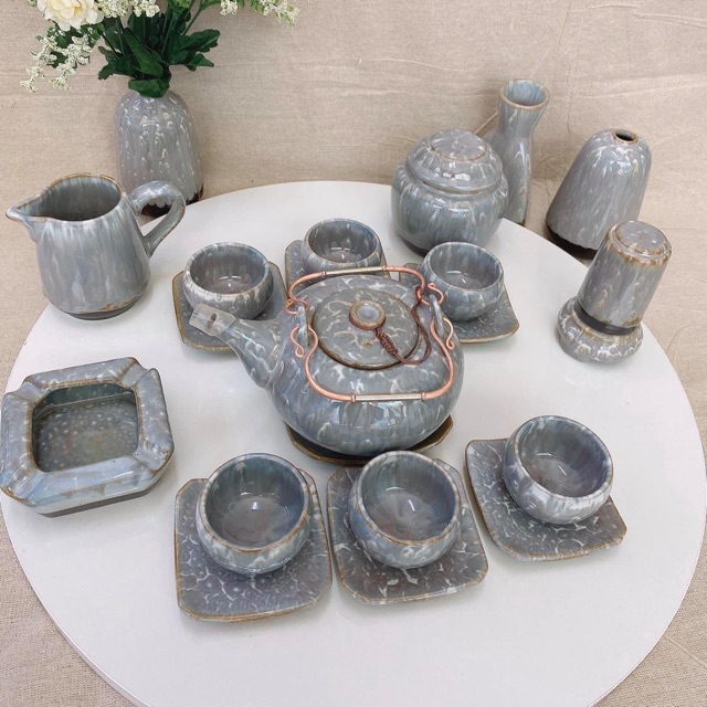 Bộ ấm chén vân đá Bát Tràng