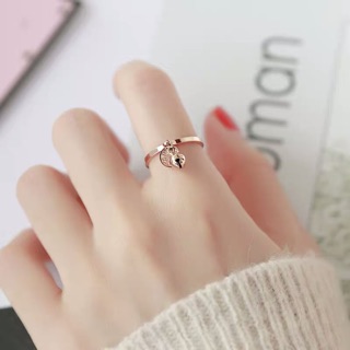 Nhẫn titan dễ thương không đen