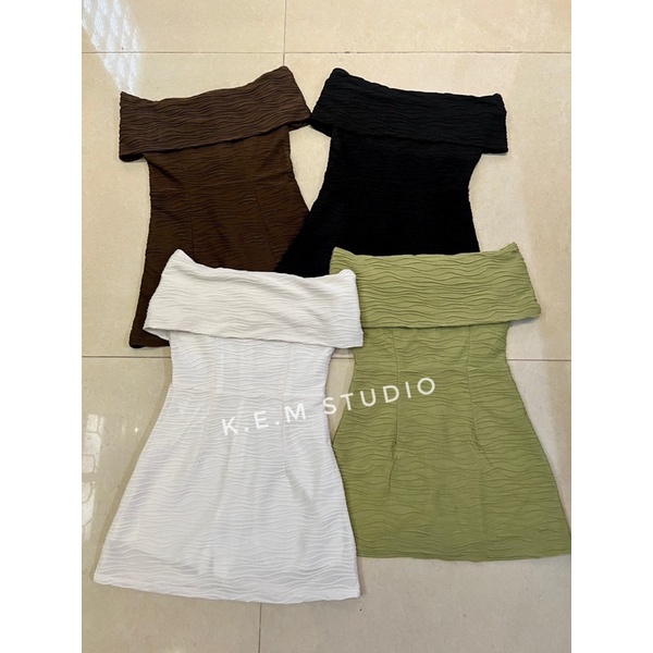 ĐẦM TRỄ VAI SÓNG