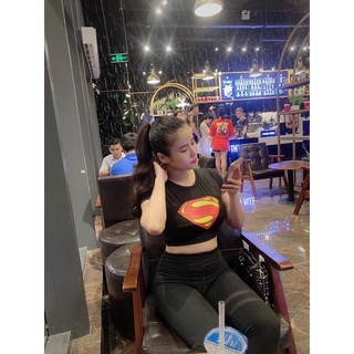 Áo croptop chữ S