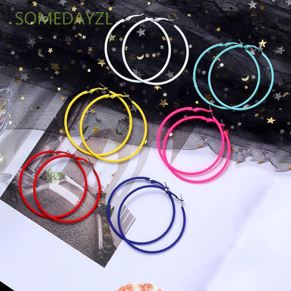 Bông Tai Hình Tròn Màu Kẹo Đường Kính 6cm