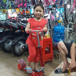 XE TRƯỢT SCOOTER 3 BÁNH