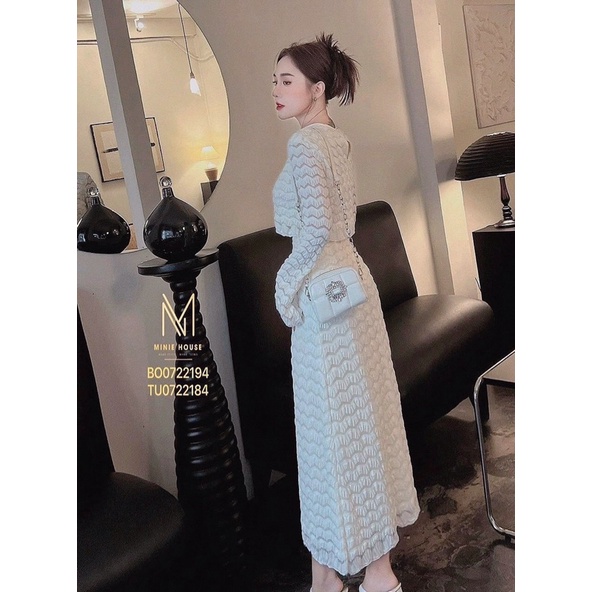 Sét chân váy ren dài áo croptop tay dài hình sàn thật