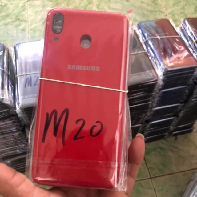 Vỏ điện thoại sam sung M20 vỏ lưng