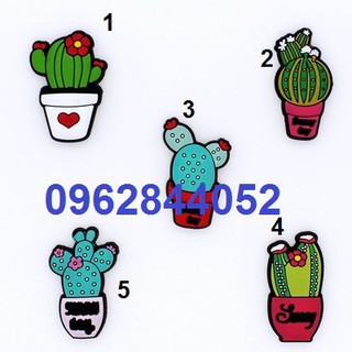 Miếng Jibbitz jitbitz gắn dép sục (inbox shop gửi thêm mẫu)