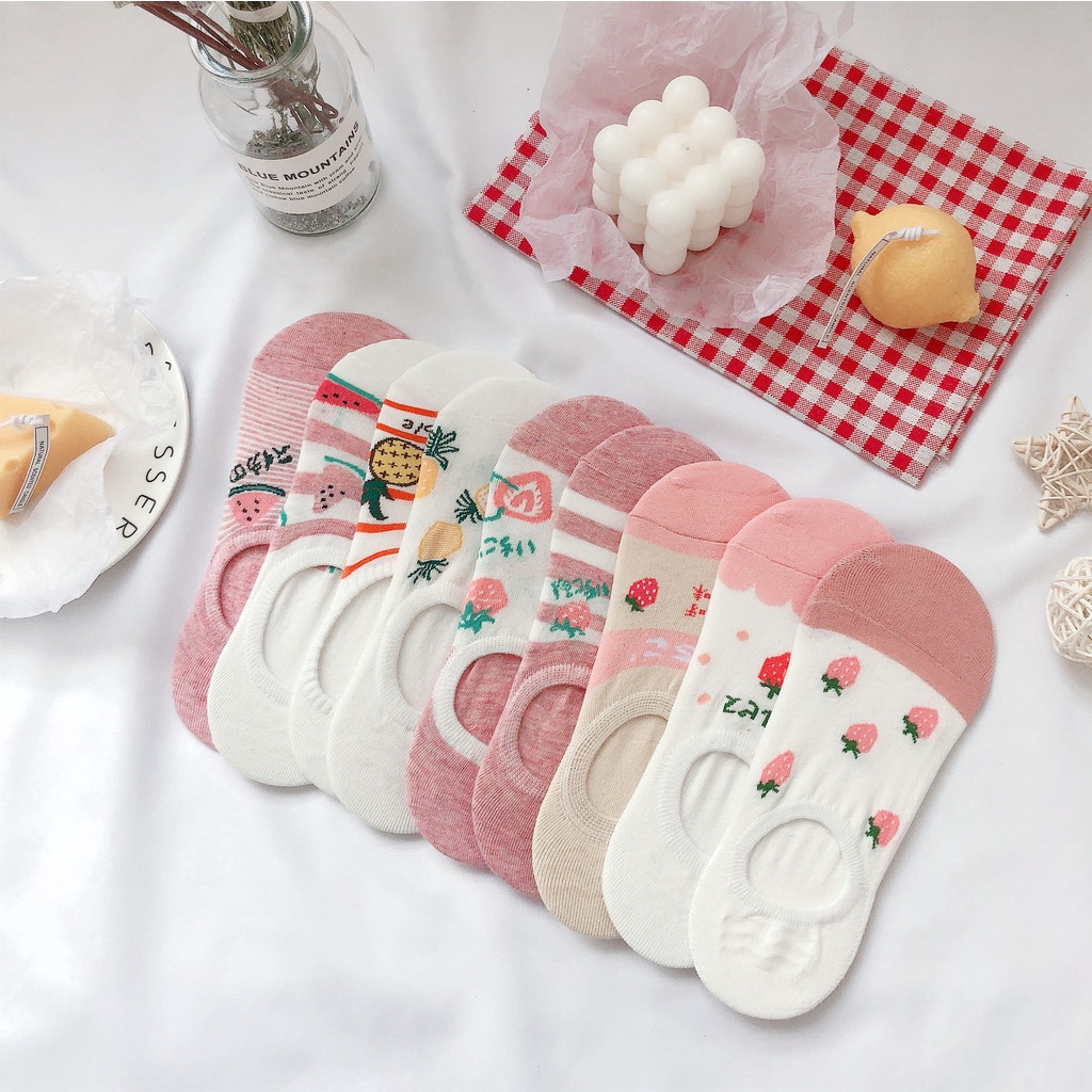 Vớ Hình Quả Dâu Tây Dễ Thương Dành Cho Nữ