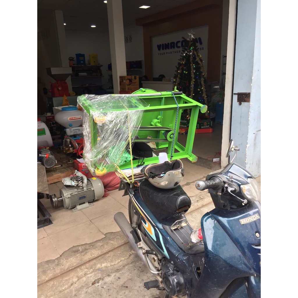 Máy băm chuối băm cỏ đa năng okasu mới nhất 2019