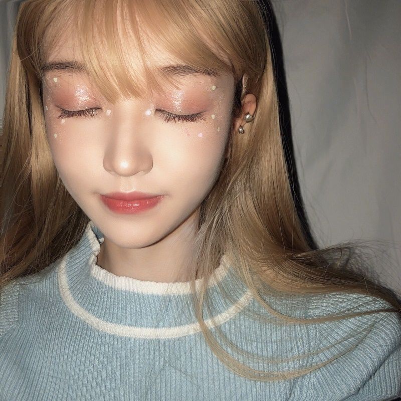 Set 6 lọ kim tuyến lấp lánh trang điểm mắt phong cách lolita g6 g6 19.my11.10 | BigBuy360 - bigbuy360.vn