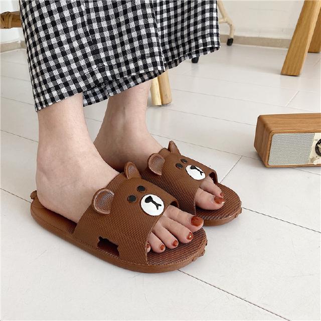 Dép Lê Nữ Thời Trang Hình Gấu Dễ Thương Nhựa Nguyên Khối Bền Đẹp Êm Nhẹ Chống Nước