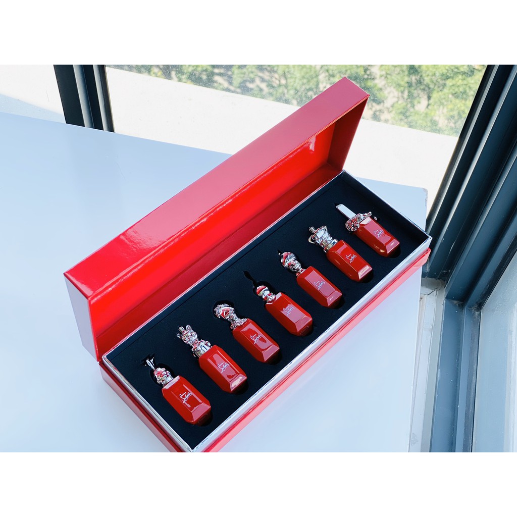 Set nước hoa 𝐂𝐇𝐑𝐈𝐒𝐓𝐈𝐀𝐍 𝐋𝐎𝐔𝐁𝐎𝐔𝐓𝐈𝐍 𝐅𝐔𝐋𝐋 𝐌𝐈𝐍𝐈 𝐁𝐎𝐓𝐓𝐋𝐄 𝐒𝐄𝐓 | Thế Giới Skin Care