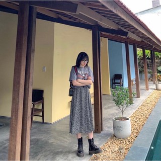 Chân váy hoa nhí
