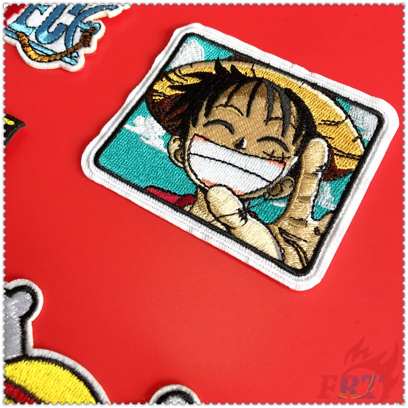 Set 5 Miếng Vá Nhiệt Dùng Trang Trí Áo Quần Hình Nhân Vật Trong Phim Hoạt Hình One Piece