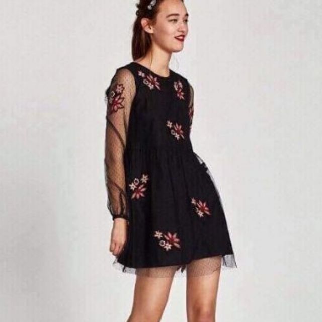 Đầm #ZARA thêu hoa