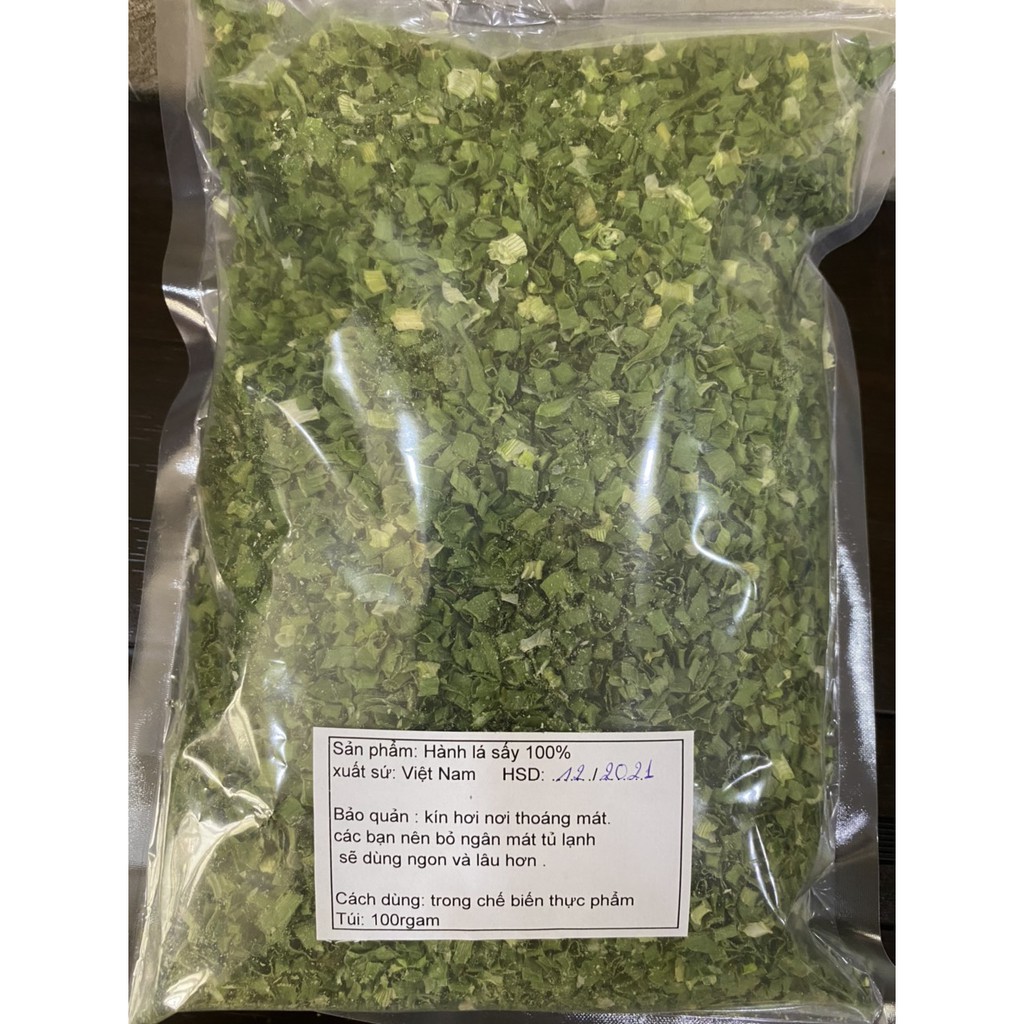 Hành lá sấy khô túi 100gr 25.000 | BigBuy360 - bigbuy360.vn