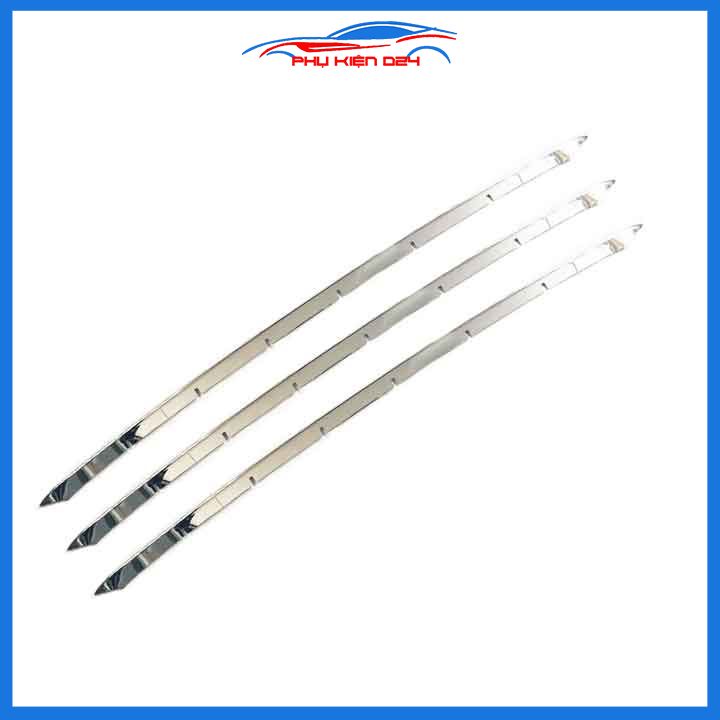 Ốp mặt ca lăng, calang Inox cho xe Corolla Cross 2020-2021-2022 3 thanh dưới biển số ốp lưới tản nhiệt