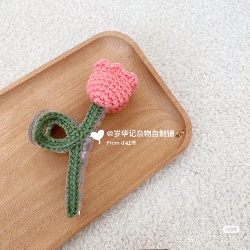 Kẹp càng cua hoa tulip