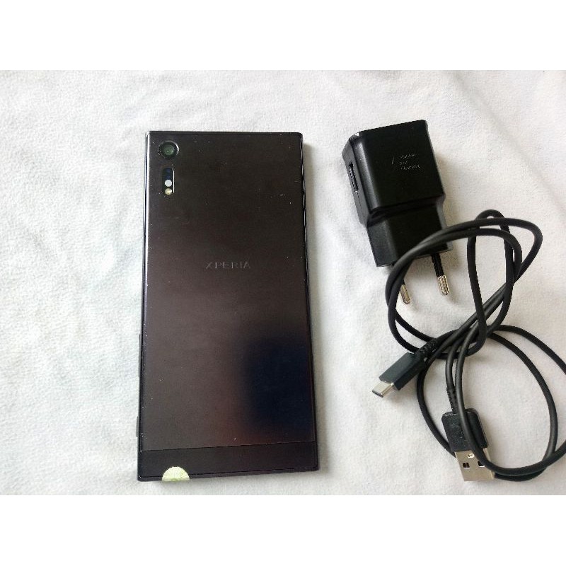 Điện thoại Sony Xperia XZ Nhật Bản