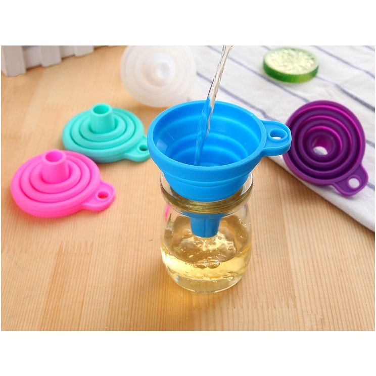 Phễu silicon gấp gọn - K076 | BigBuy360 - bigbuy360.vn