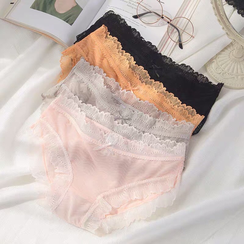 Quần Lót Băng Lụa Viền Ren Siêu Mềm P343