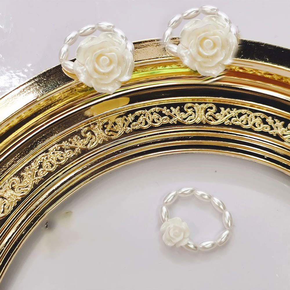 Nhẫn Mặt Hình Hoa Hồng Đính Ngọc Trai Giả Thời Trang Cho Nữ