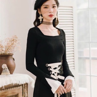 𝐋𝐀𝐘𝐋𝐀 𝐃𝐑𝐄𝐒𝐒 - Váy thắt nơ eo tay xoè cổ vuông Gothic