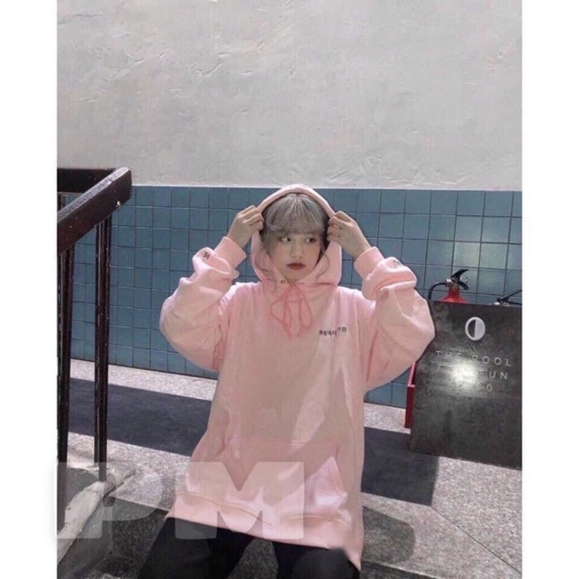 Áo hoodie chữ hàn tay ngực đa màu