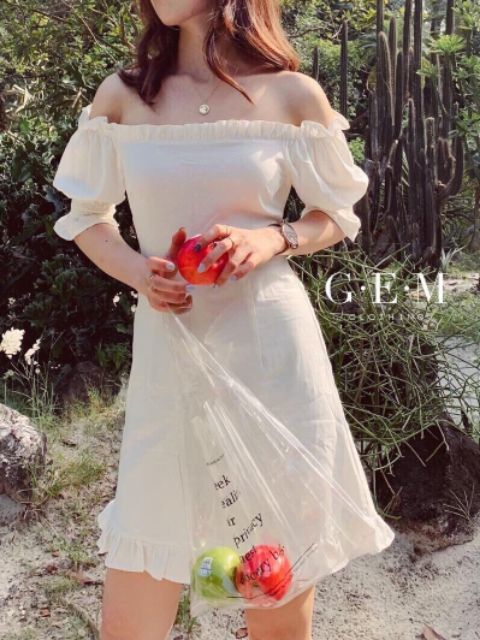 XẢ SỐC Đầm trễ vai viền xếp li tay bo Tuyết's House