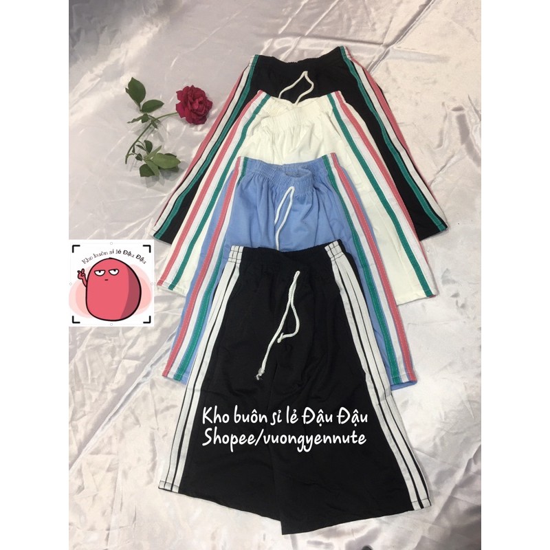 Quần Short Unisex Kẻ Sọc _ Quần Đùi Nam Nữ Dáng Rộng 3 soc phối 3 Màu siêu ngầu