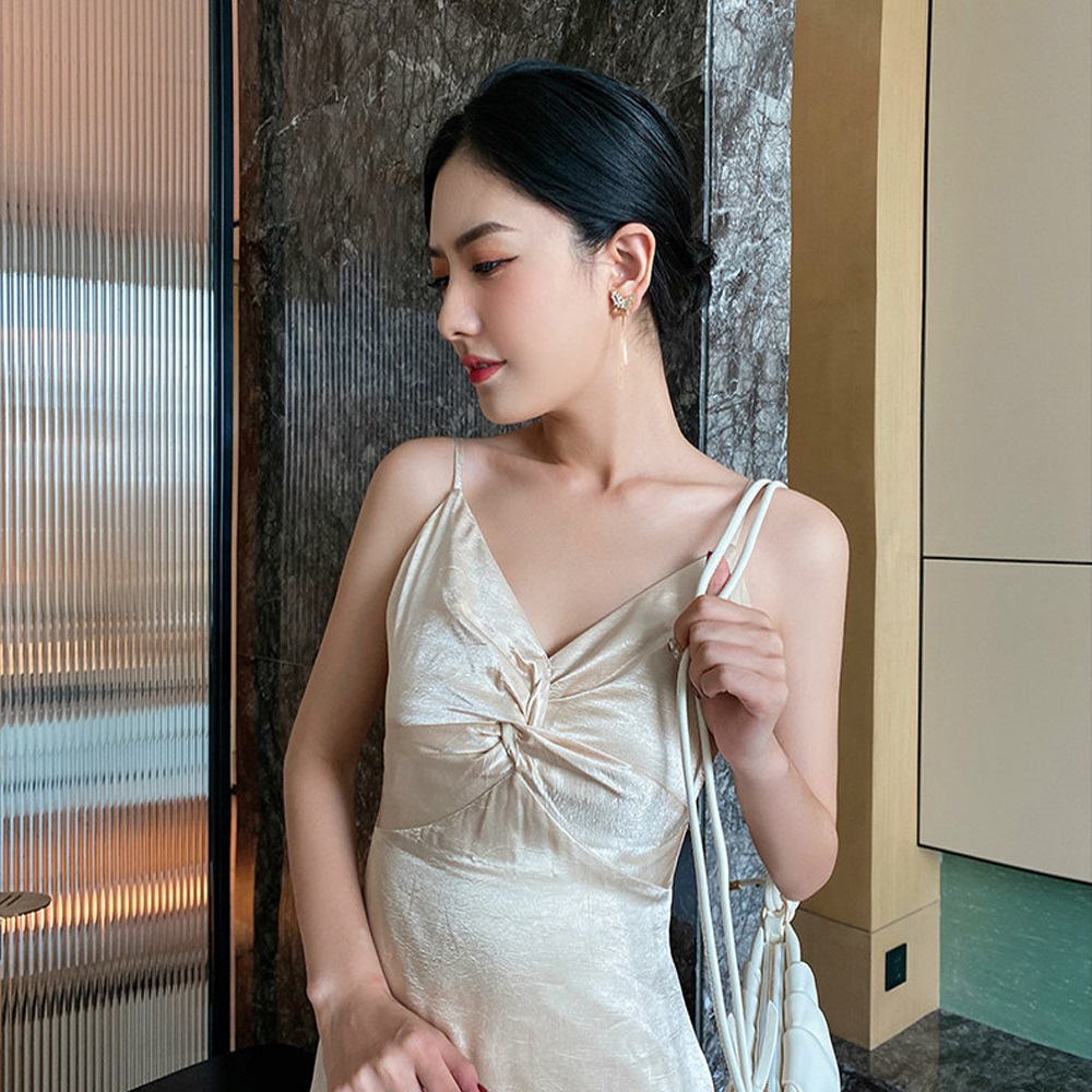 Khuyên tai mặt hình bươm bướm dáng dài đính đá thời trang dành cho nữ