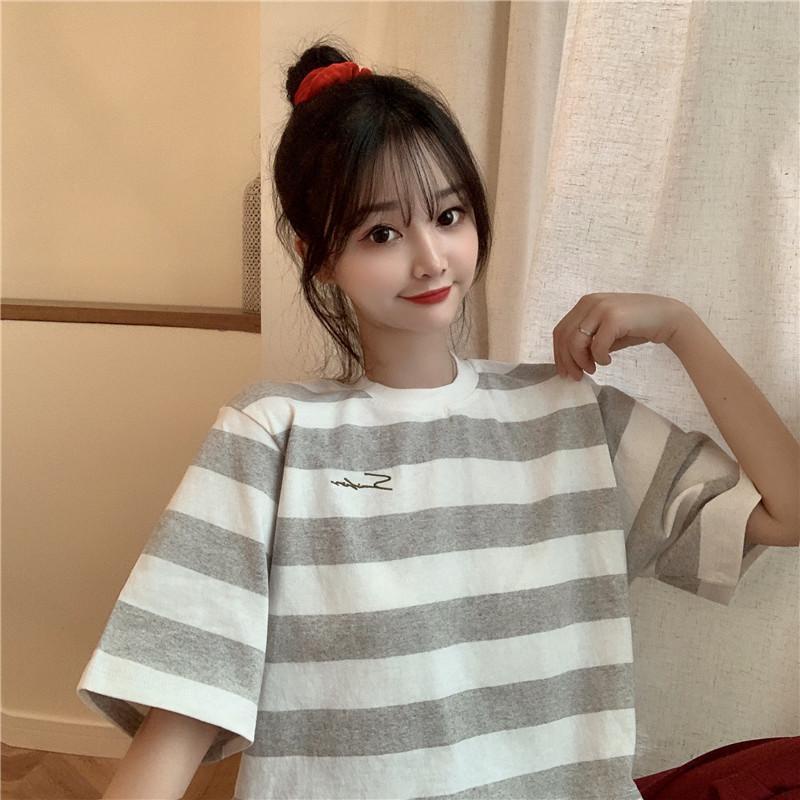 Áo Thun Ngắn Tay Dáng Rộng Thêu Họa Tiết Kẻ Sọc Thời Trang Mùa Hè Hàn Quốc 2022 Mới Cho Nữ