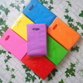 1 ký túi bóng màu size 12*20 đựng son , phụ kiện