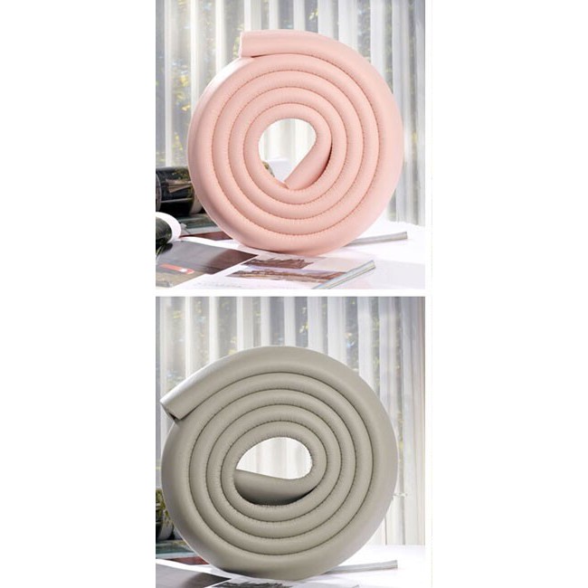 Cuộn dây xốp bọc cạnh bàn giữ an toàn cho bé