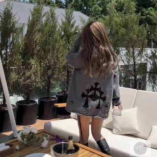 Áo len chrome hearts rách chữ lưng