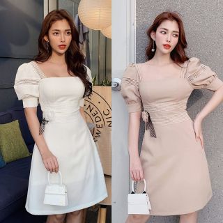 Đầm cổ vuông phối ren đi tiệc sang trọng