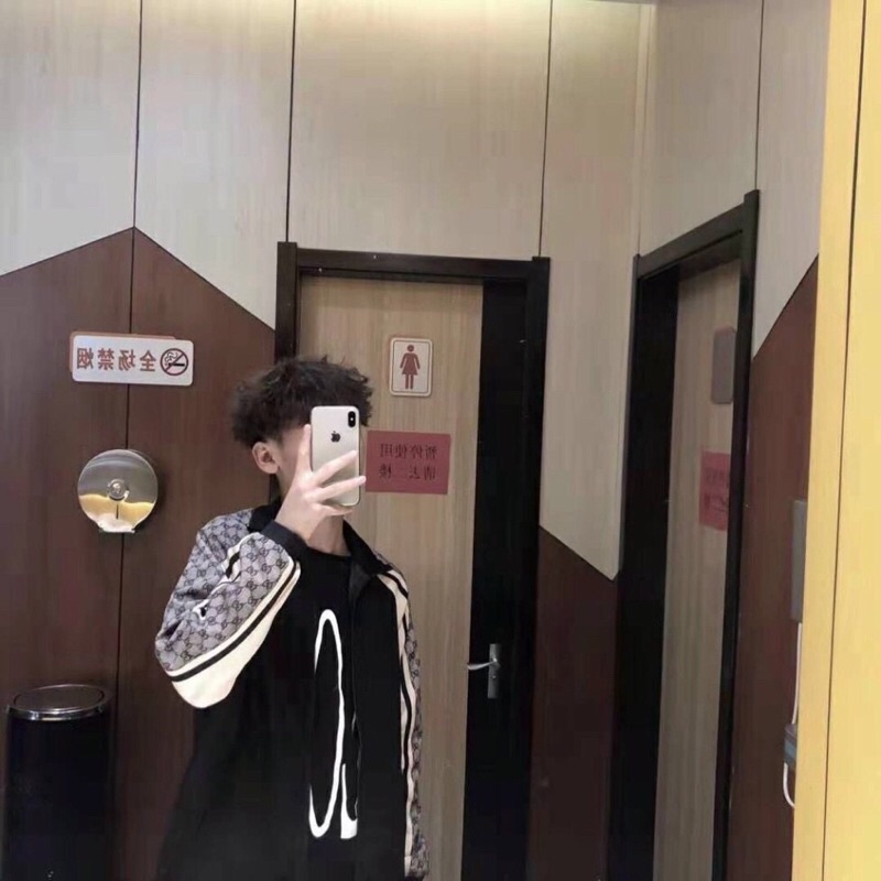 Áo khoác dù ulzzang from rộng nam nữ mặc unisex. Mặc làm áo lẻ- áo khoac đôi - áo khoác nhóm đều rất đẹp nhé