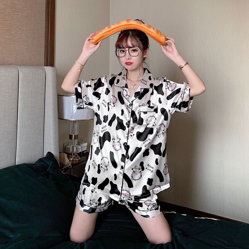 Bộ Ngủ Lụa Mặc Nhà Hoạ Tiết Bò Sữa Đáng Yêu Cực Hot A14