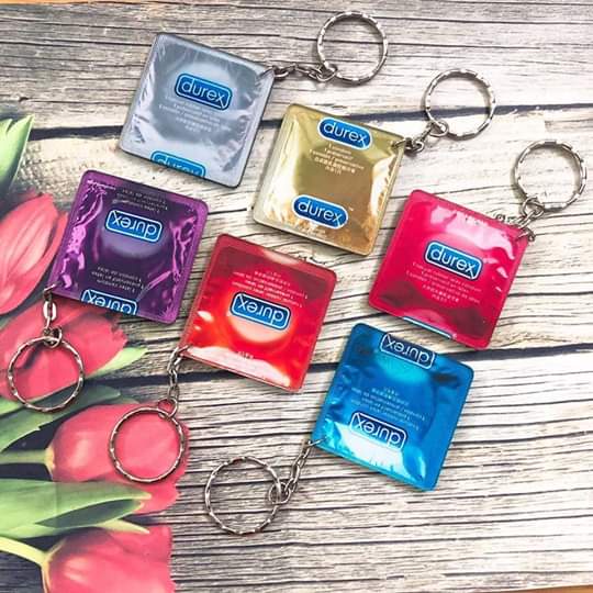 Móc khóa durex đủ màu để khách chọn treo balo, túi xách độc đáo ☘Quà Tặng Nắng Chiều☘
