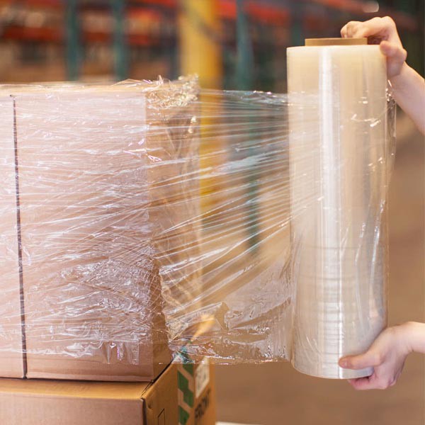 Màng chít, màng co PE quấn pallet hàng khổ 50cm loại 4,3kg lõi mỏng