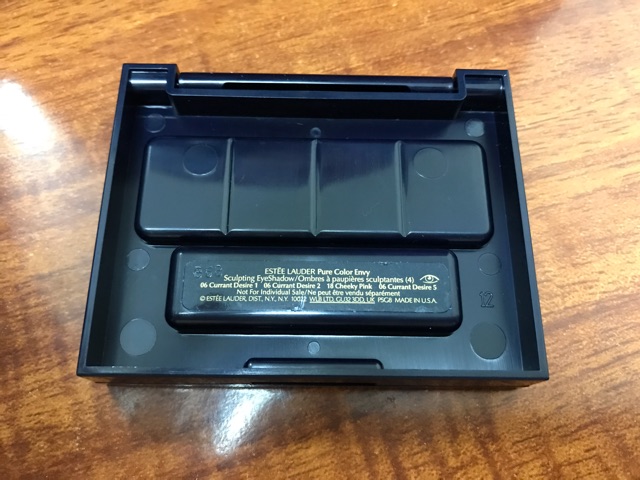 Hộp phấn mắt size mini estee lauder 4 màu mắt mẫu mới Thu 2018