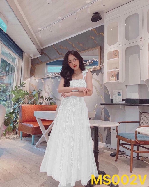 Đầm 2 dây phối tua
