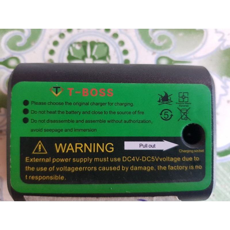 Pin sạc máy bắn cốt Laser , máy cân mực T-Boss 6800 mAh chân gài