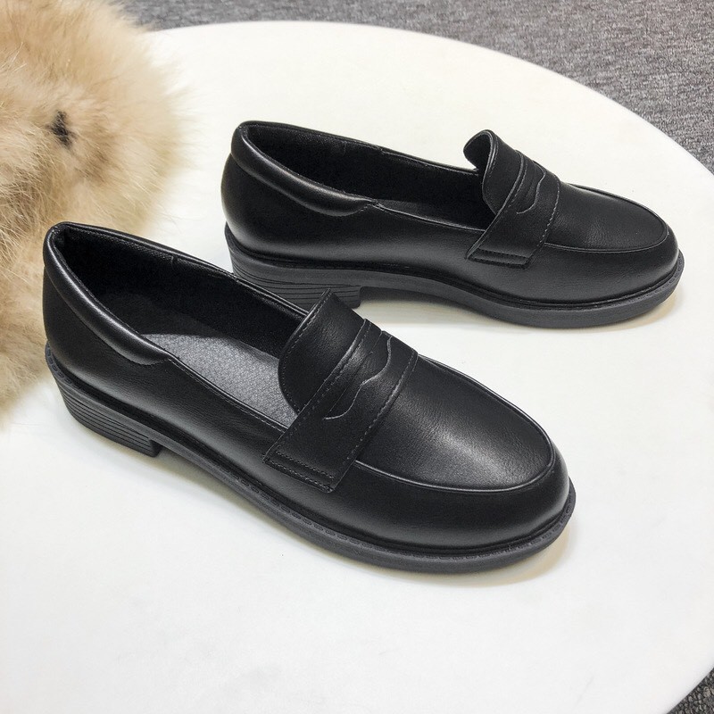 Giày lười mũi tròn gót 3cm phong cách Hàn Quốc cực hót