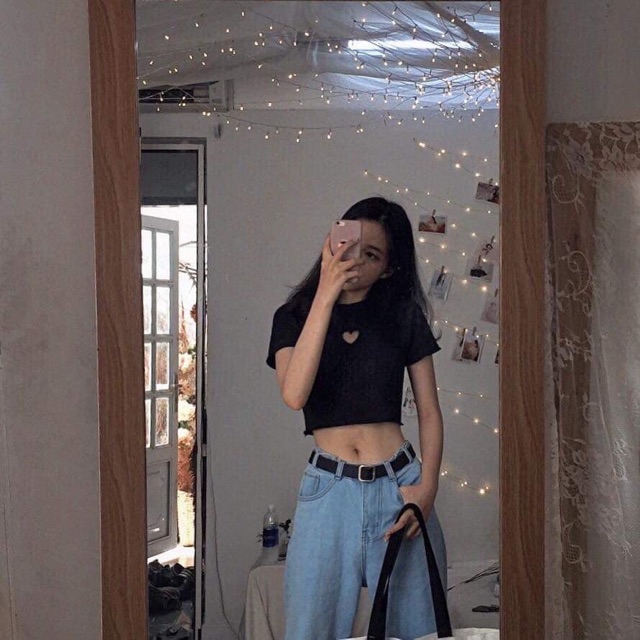 Áo Thun Croptop Tay Ngắn Empty Heart Chất Ngầu