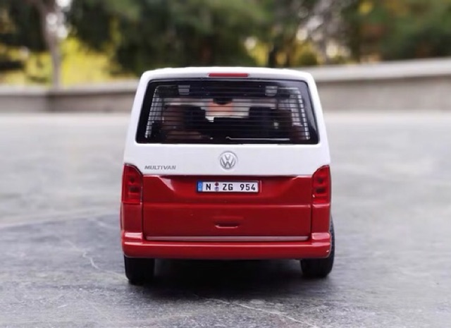 ✨✨ Mô Hình Kim Loại 1:32 Xe Volkswagen Multivan T6✨✨