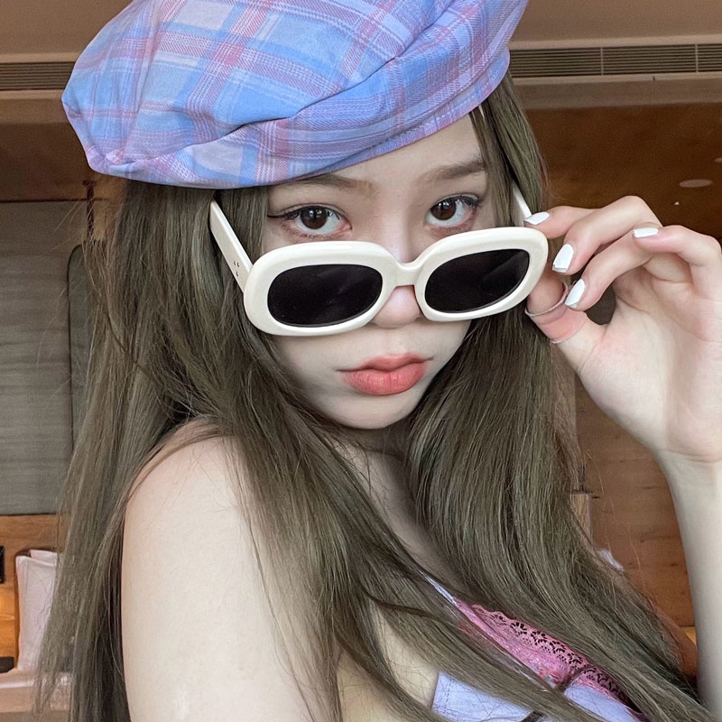 Kính Mát Gọng Vuông Phong Cách Retro Thời Trang Cho Nữ