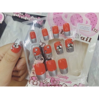 Móng úp vẽ , đính đá sẵn dán móng tay chân kèm keo (3)