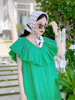 Khăn lụa vuông chấm bi size 70*70cm