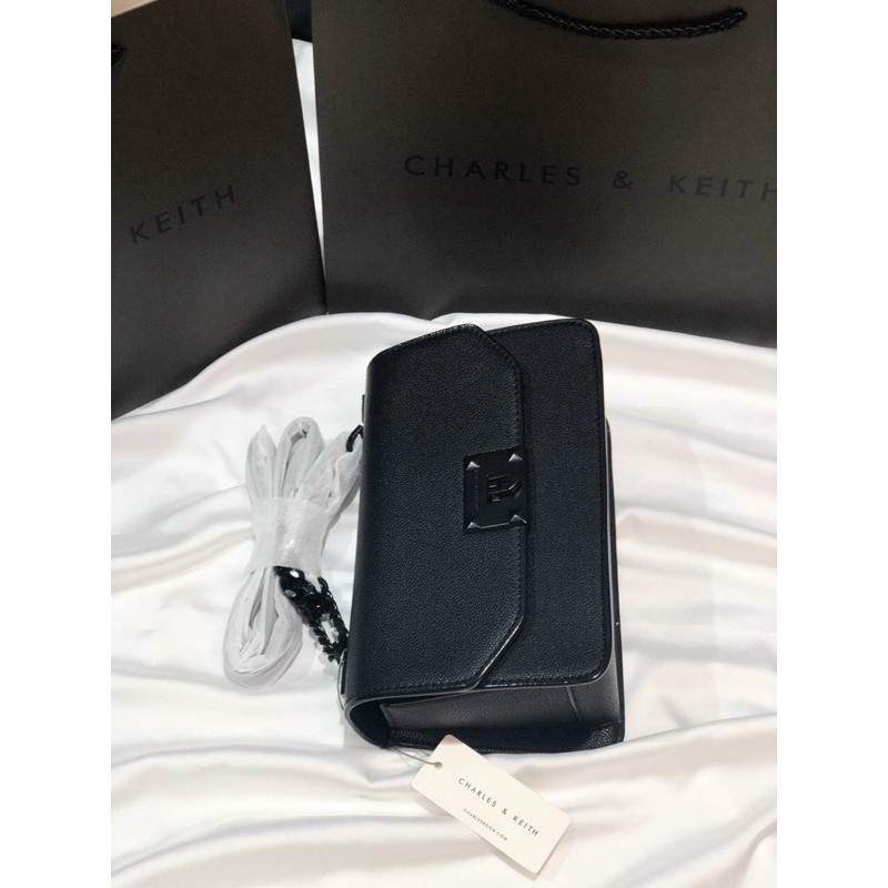 TÚI CHARLES & KEITH All BLACK bản 2020